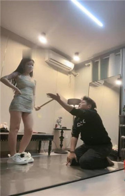 图片[4]_【伊楠】高难度挑战调-惩戒打手心/高跟踩踏/裸足插嘴踩脸_HD绳艺资源