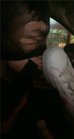 图片[1]_焕灵HPL薇希 车里羞辱小贱狗_HD绳艺资源