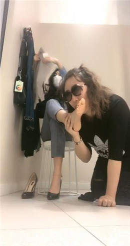 歌迪丝 服装店骑母狗 继续踩踏_HD绳艺资源