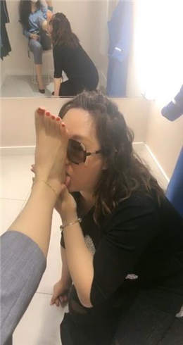 图片[1]_歌迪丝 服装店骑母狗 继续踩踏_HD绳艺资源