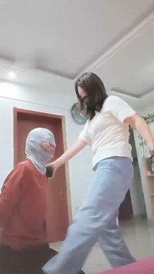 图片[2]_【嗯哼】深喉窒息/拖鞋耳光/吃圣水泡饼干_HD绳艺资源