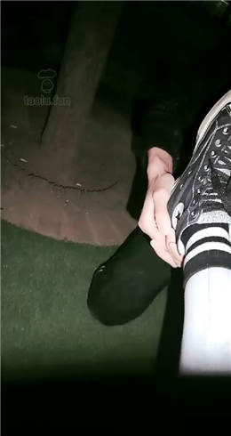 甜心 户外黄河边遛狗_HD绳艺资源