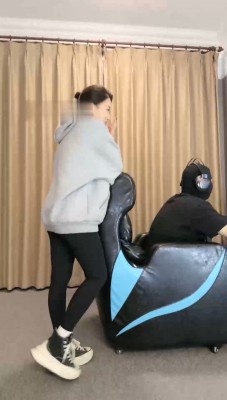 【潘妮绳艺导师】网瘾少年得用臭脚治疗_HD绳艺资源