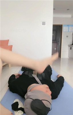 图片[17]_【不期而遇】脚踩脖子窒息/圣水/重度踢踹_HD绳艺资源