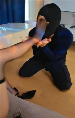 图片[6]_【酒酒S】长腿御姐S-黑丝高跟首调虐【上】_HD绳艺资源