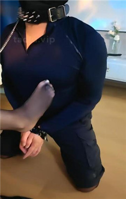 图片[15]_【酒酒S】长腿御姐S-黑丝高跟首调虐【上】_HD绳艺资源