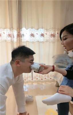 图片[18]_【爵恋霸主】小白鞋-舔脏鞋底/闻原味白袜_HD绳艺资源