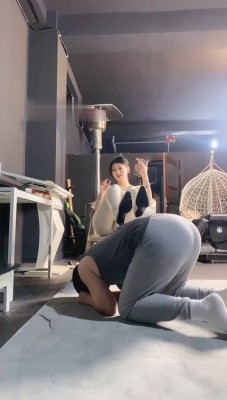 【冰诺】长靴踩脚垫/舔高跟/提档/掐乳_HD绳艺资源