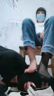 图片[7]_【可可黎黎子】近距离原味鞋袜jio恋足舔_HD绳艺资源