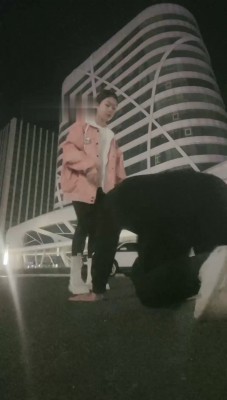 【萱萱子】户外公开处刑犯错的家奴_HD绳艺资源