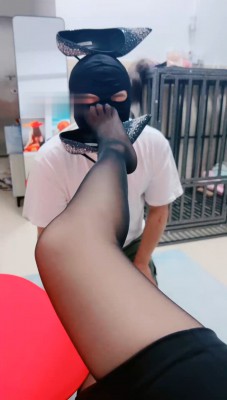 图片[3]_【木子大大】嘴叼高跟/掐乳/转胯/深喉黑丝恋足舔_HD绳艺资源