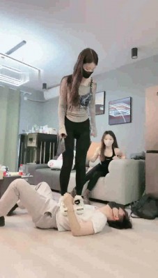 图片[5]_【伊楠】双S-带闺蜜艺术训练高中弟弟【双视角版】_HD绳艺资源