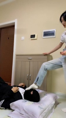 图片[5]_【精神小妹】6S学生主-重度全体重踩/踢踹_HD绳艺资源