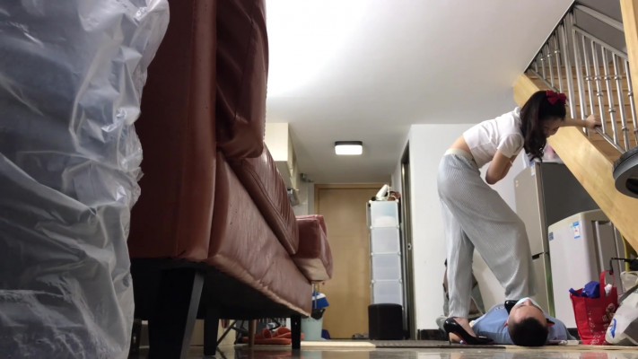 图片[10]_仰视小鱼女神高跟踩贱狗脖子_HD绳艺资源