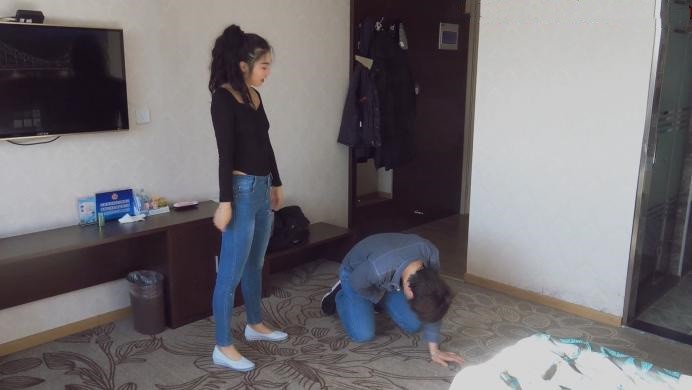 图片[5]_晓时代 新疆小姐姐高难度挑战踢打完虐嘴损挑事男_HD绳艺资源