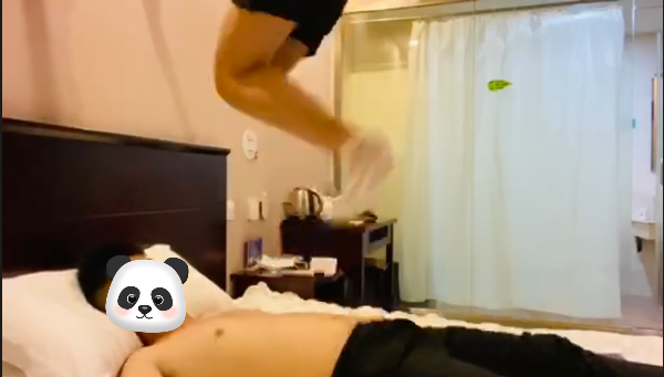 图片[9]_【小薇】素人高中生裸足白袜各种踩_HD绳艺资源