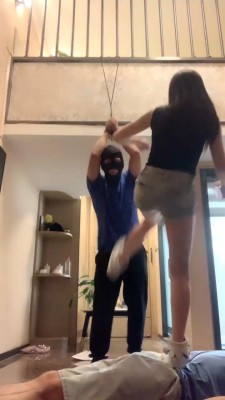 图片[3]_【宝爷】双M-吊绑狗奴-骑马-全体重踩踏_HD绳艺资源