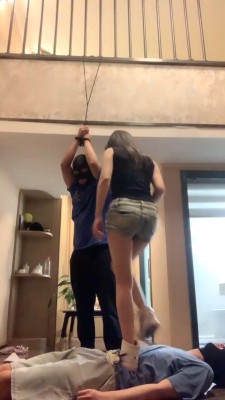 图片[8]_【宝爷】双M-吊绑狗奴-骑马-全体重踩踏_HD绳艺资源