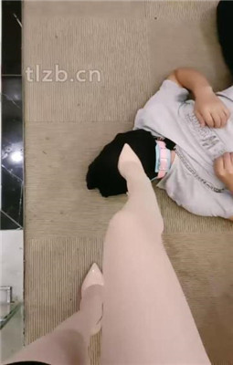 图片[12]_【多多】高跟碾压踩/肉丝脚深喉/耳光_HD绳艺资源