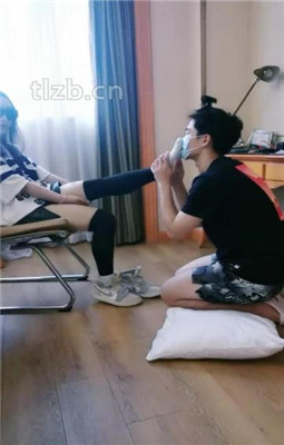 图片[4]_【羽神】臭脚丫气味控制/踩踏_HD绳艺资源