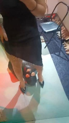 图片[2]_【慧慧】臭脚丫闻舔/坐脸窒息/踩踏_HD绳艺资源