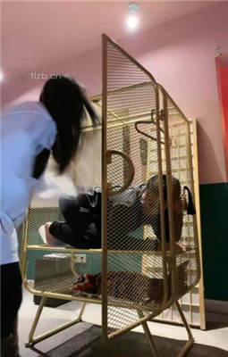 【汐言】绳艺技巧展示主题酒店笼中圈养狗奴_HD绳艺资源