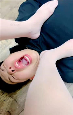 图片[14]_【白茶】白长靴白丝跪舔恋足调_HD绳艺资源