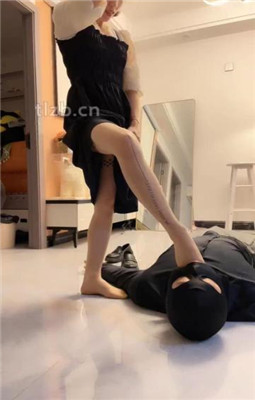 【尤物大大】三S-掐乳/插嘴/掐脖窒息/转胯踩踏【双视角版】_HD绳艺资源