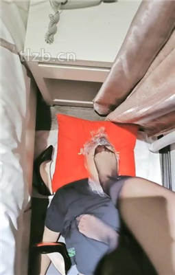 图片[3]_【大乔】保鲜膜裹脸窒息/高跟黑丝全体重踩_HD绳艺资源