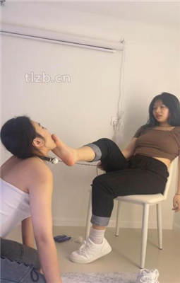 图片[6]_【橘子没熟】开发母畜-反差羞耻-白袜深喉初体验_HD绳艺资源