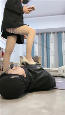 图片[20]_【奈奈】骑马爬行/长靴踩踏/舔脏鞋/磕头求饶_HD绳艺资源