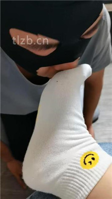 图片[4]_【优优】脏鞋虐废不听话的狗奴_HD绳艺资源