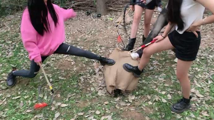 图片[16]_【沅芷大人】高能刑-清晨群调圈养奴-下【三视角版】_HD绳艺资源