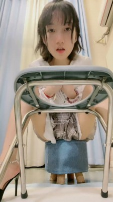 【柔儿公主】浓痰呕吐物辱_HD绳艺资源