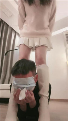 图片[6]_【月影儿】长靴踩狗/白袜气味控制/踩踏喂食_HD绳艺资源