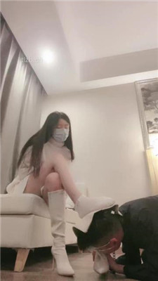 图片[10]_【月影儿】长靴踩狗/白袜气味控制/踩踏喂食_HD绳艺资源