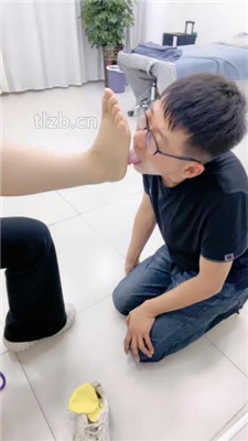 图片[18]_【小九】偷闻原味被暴揍_HD绳艺资源