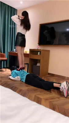 图片[12]_【宸宸】双S-高跟全体重踩踏【双视角版】_HD绳艺资源