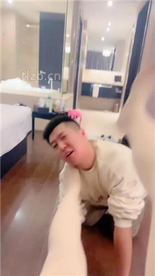 图片[12]_【南乔大大】丝袜塞嘴拖鞋抽耳光/臭脚捂脸_HD绳艺资源