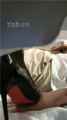 图片[5]_【米小唐】黑丝高跟踩恋足狗【上】_HD绳艺资源