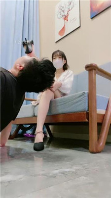 图片[4]_【素人星探】原味丝袜jio闻舔/高跟插嘴_HD绳艺资源