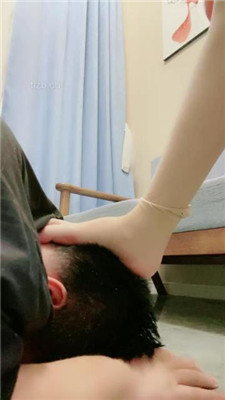 图片[18]_【素人星探】原味丝袜jio闻舔/高跟插嘴_HD绳艺资源