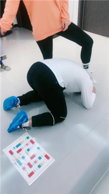 【伊柔】飞行棋决定刑罚大挑战_HD绳艺资源