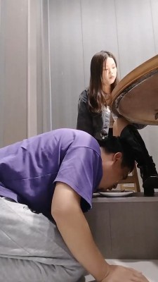 图片[6]_【慕熙】户外桌底视角-伺候主人吃饭【双视角版】_HD绳艺资源
