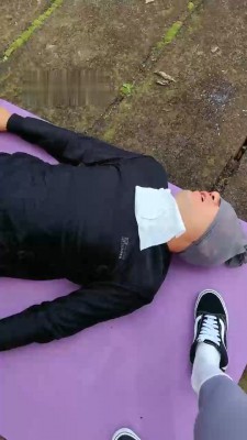 图片[5]_【果儿S】户外tj贱奴偶遇路人_HD绳艺资源