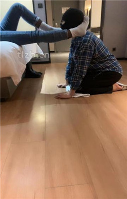 图片[4]_【绝美兔绳艺导师】喝洗脚水/跪舔脏鞋白袜_HD绳艺资源