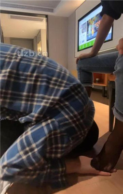 图片[15]_【绝美兔绳艺导师】喝洗脚水/跪舔脏鞋白袜_HD绳艺资源