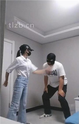 图片[4]_【美娜格格】高难度挑战专场-耳光/提档/帆布鞋踩/揪耳朵_HD绳艺资源