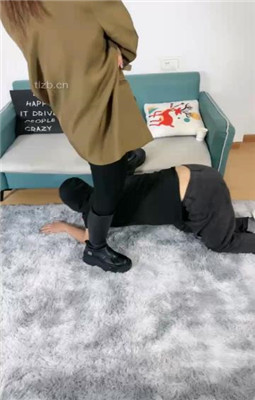 图片[6]_【肉肉】吐口水裸足舔/转胯长靴踩/闻白袜_HD绳艺资源