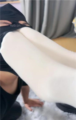 图片[16]_【肉肉】吐口水裸足舔/转胯长靴踩/闻白袜_HD绳艺资源